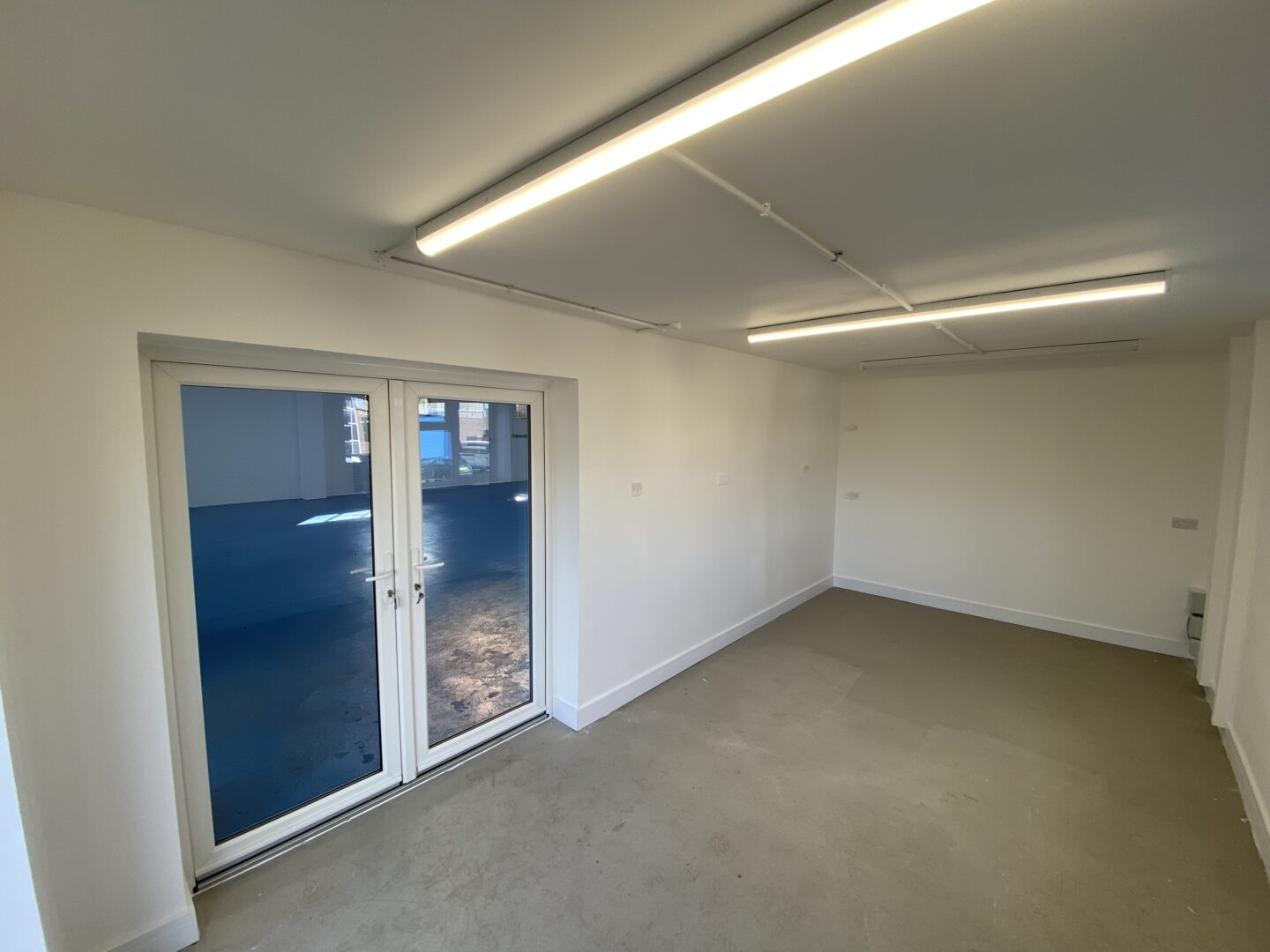 Unit 4 Didcot Road, Nuffield Industrial Estate